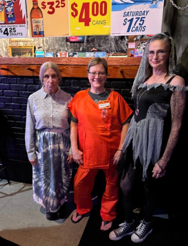 Halloween costume contest